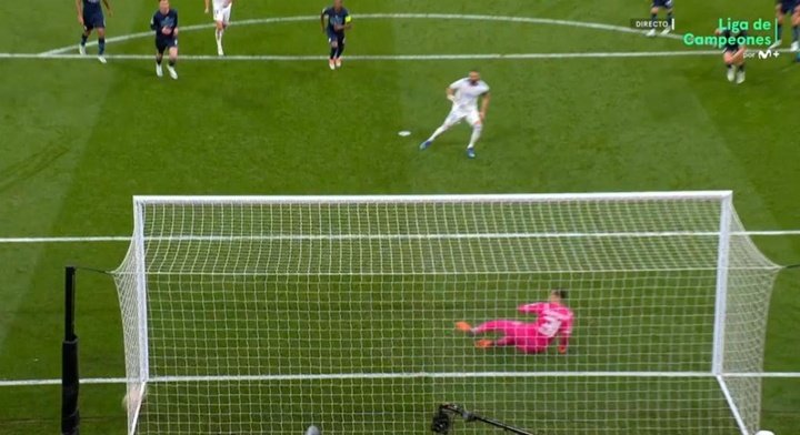 Benzema scores the goal to take Real to the final. Screenshot/MovistarLigadeCampeones