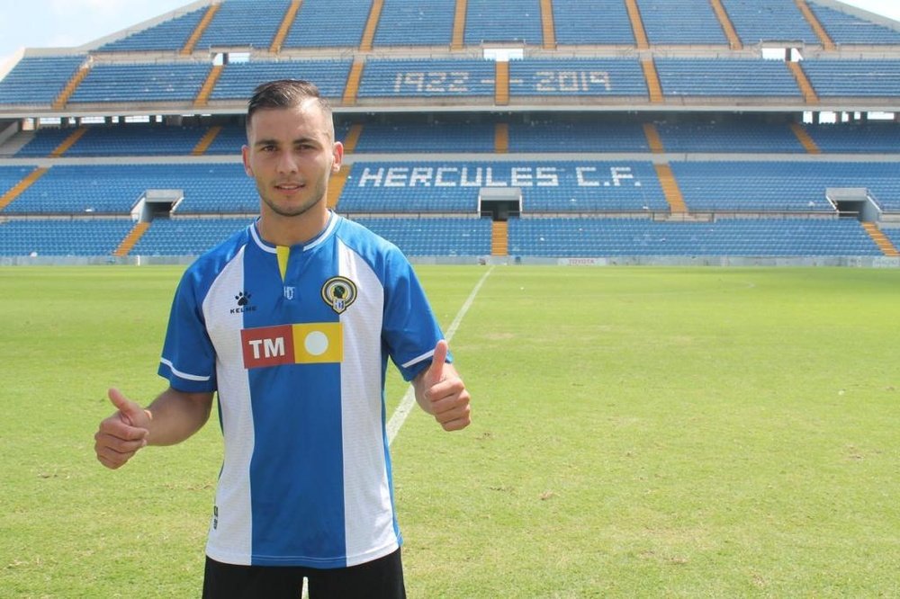 El Hércules se enfrenta al Villarreal B. CFHércules