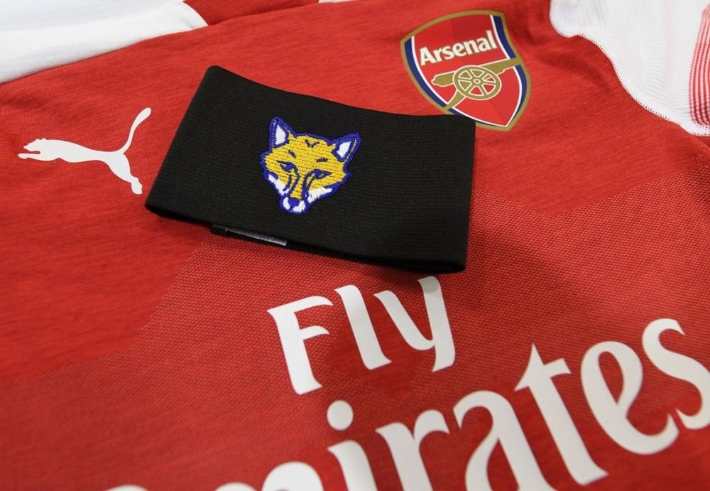 El Arsenal llevará un brazalete negro. Twitter/Arsenal