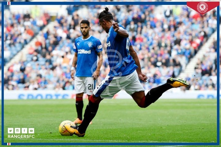 Escócia: Bruno Alves marca 'golaço' na goleada do Rangers FC