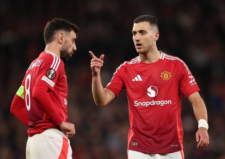 Dalot has acknowledged that the squad must take collective responsibility. EFE