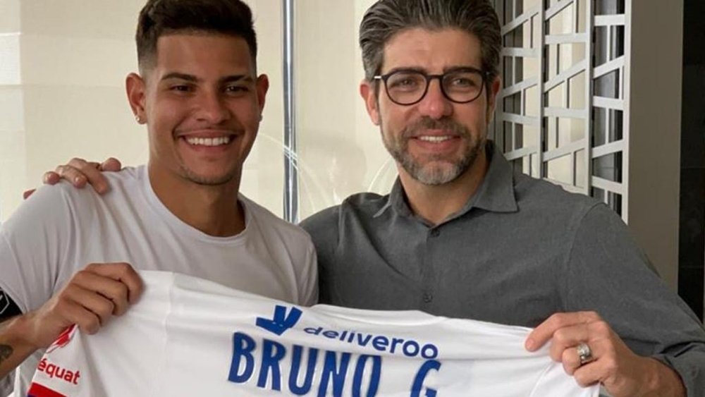 Bruno Guimaraes has signed for Lyon until 2024. OL