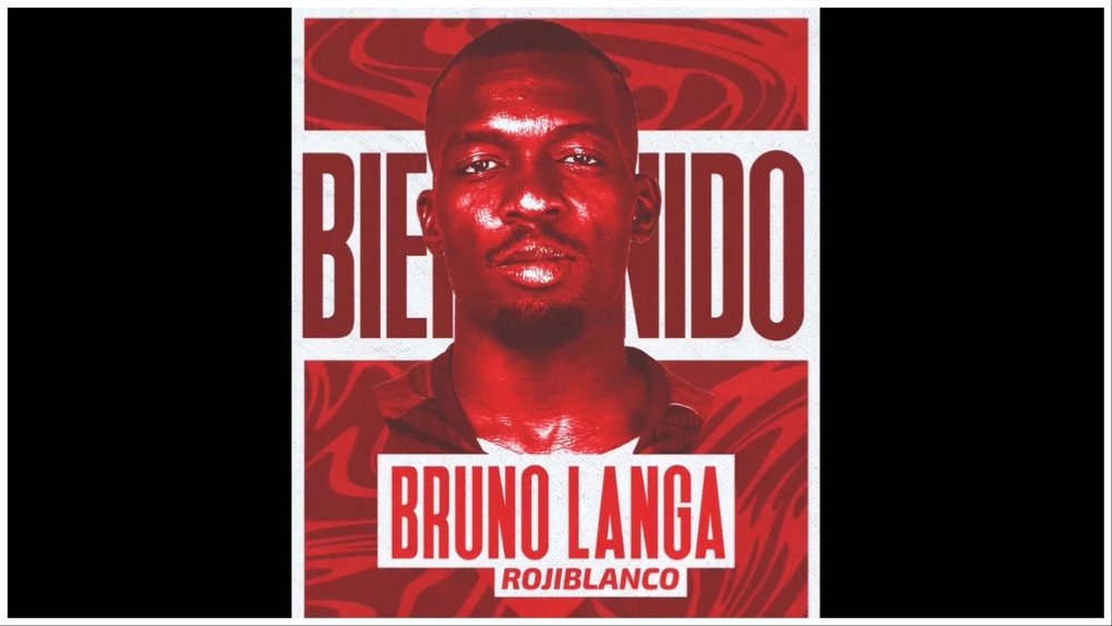 Bruno Langa foi contratado pelo Almería. Captura de tela/ Twitter@UDAlmería