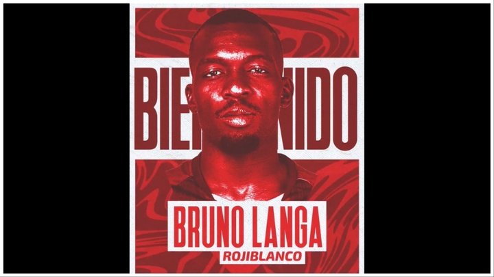 Bruno Langa faz sua estreia no Almería, em duelo pela LaLiga