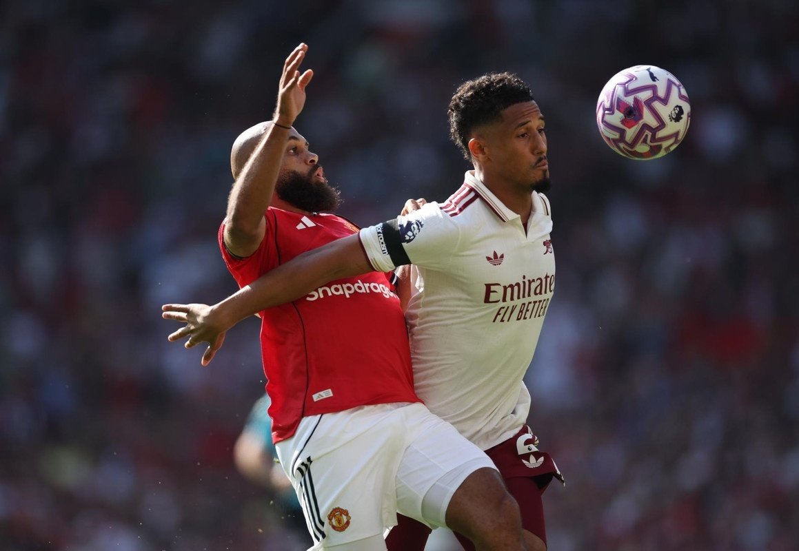 William Saliba 'claque' la porte au Real Madrid et finalise sa prolongation avec Arsenal