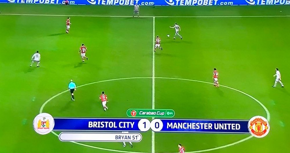 Bryan scores against Manchester United. Twitter