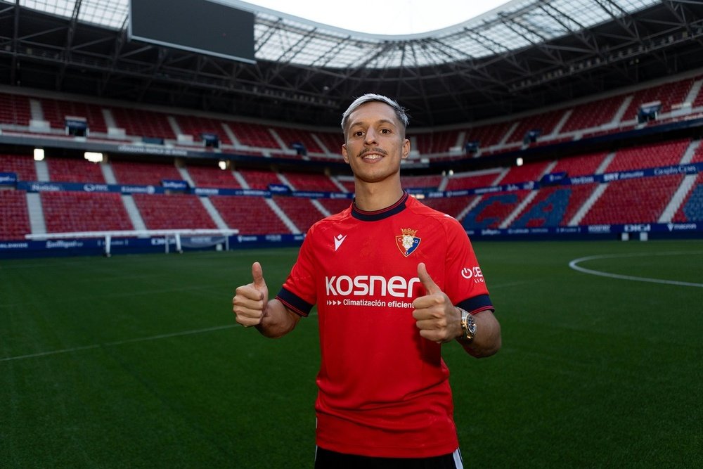 Bryan Zaragoza will be presented as Osasuna player on Friday at 19.30 CEST at El Sadar. CA Osasuna