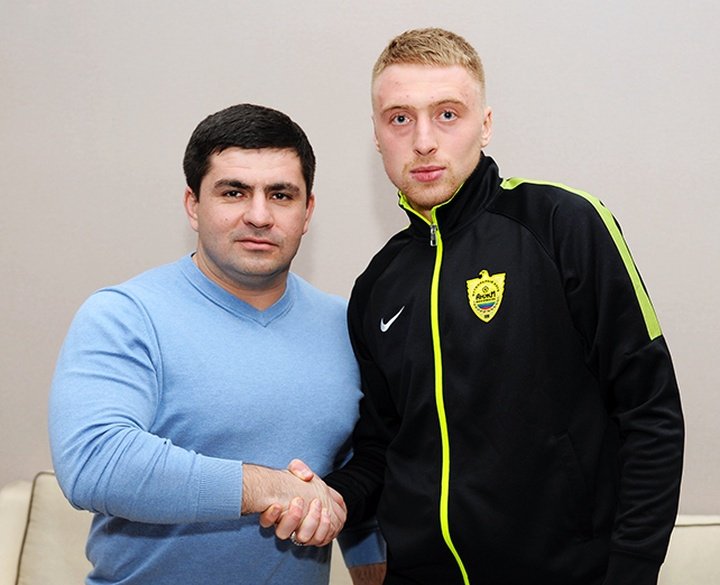 Bryzgalov, nuevo jugador del Anzhi