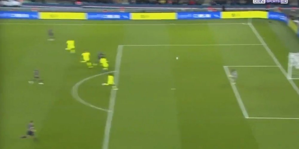 Mbappe scored against Lille from outside the box. Captura/BeinSports