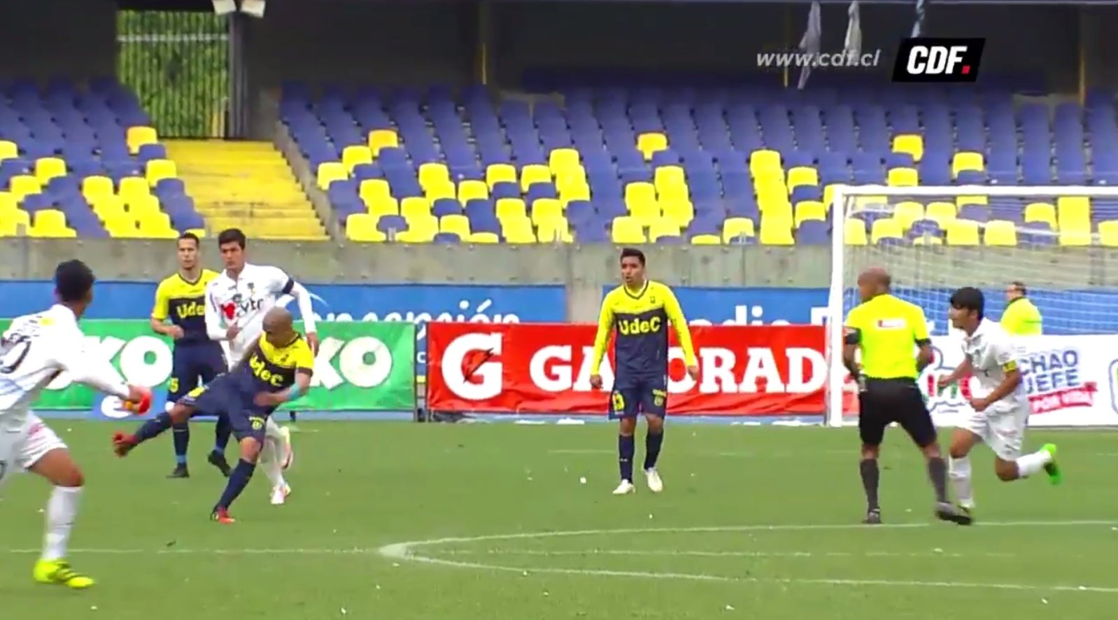 Camargo ya oposita al Puskas 2017 con un golazo extraordinario