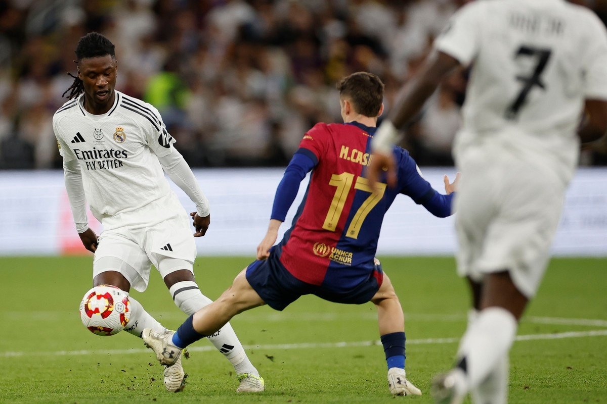 Marc Casado could be available for El Clasico