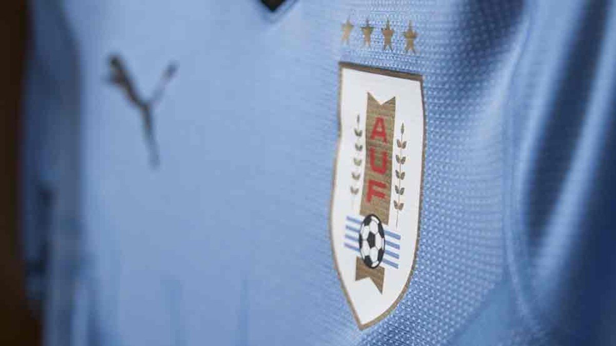 zona Inducir molino Así es la camiseta de Uruguay para el Mundial de Rusia