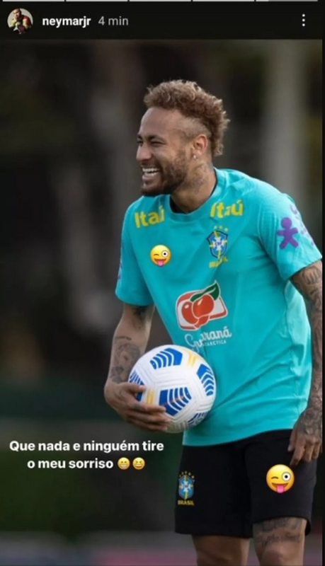Neymar censuró a Nike en sus redes con un y un