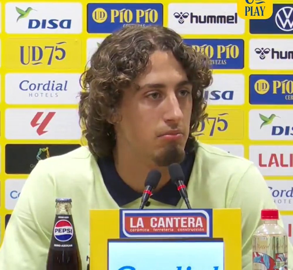 Fábio Silva, presentado con Las Palmas. UDLP_Oficial
