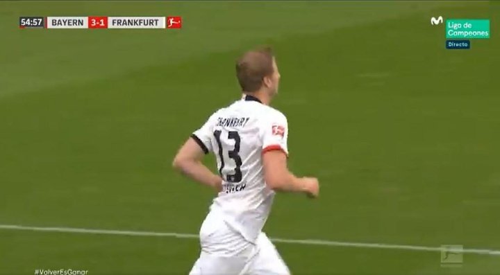 Doblete de Hinteregger en tres minutos para meter miedo al Bayern