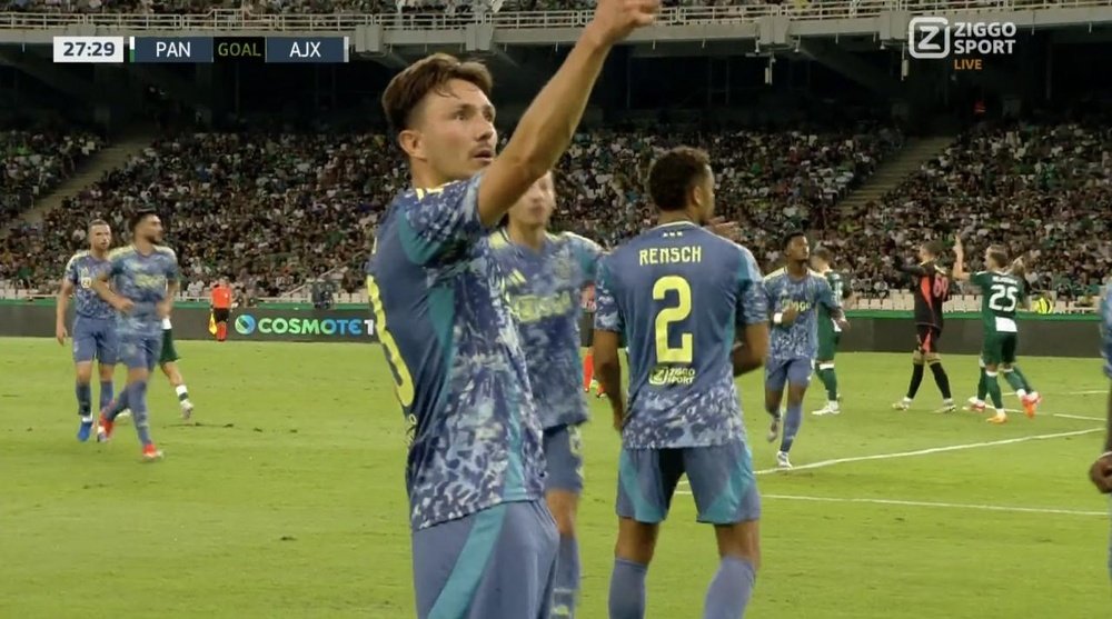 El Ajax ganó en Atenas. Captura/ZiggoSport
