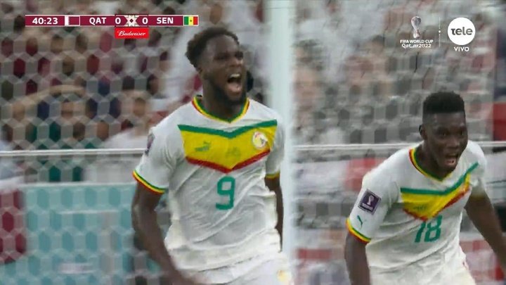 Llegó el primero de Senegal: error de un central catarí en el despeje y gol de Dia