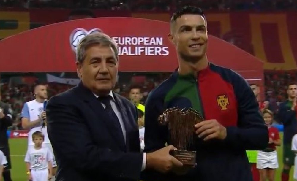 Homenagem a CR7 por seus 200 jogos com Portugal