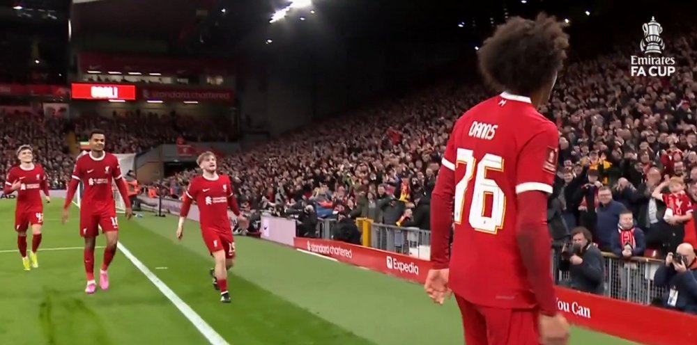 El 'Baby Liverpool' quiere más. Captura/EmiratesFACup