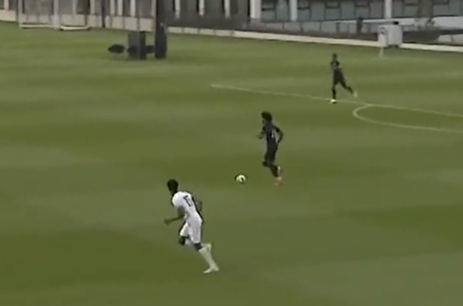 Ethan Mbappé jugó 45' y buscó constantemente a su hermano. Captura/BeINSports