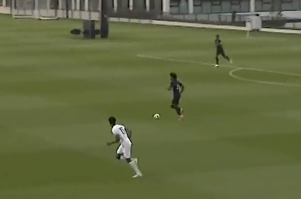 Ethan Mbappé jugó 45' y buscó constantemente a su hermano. Captura/BeINSports