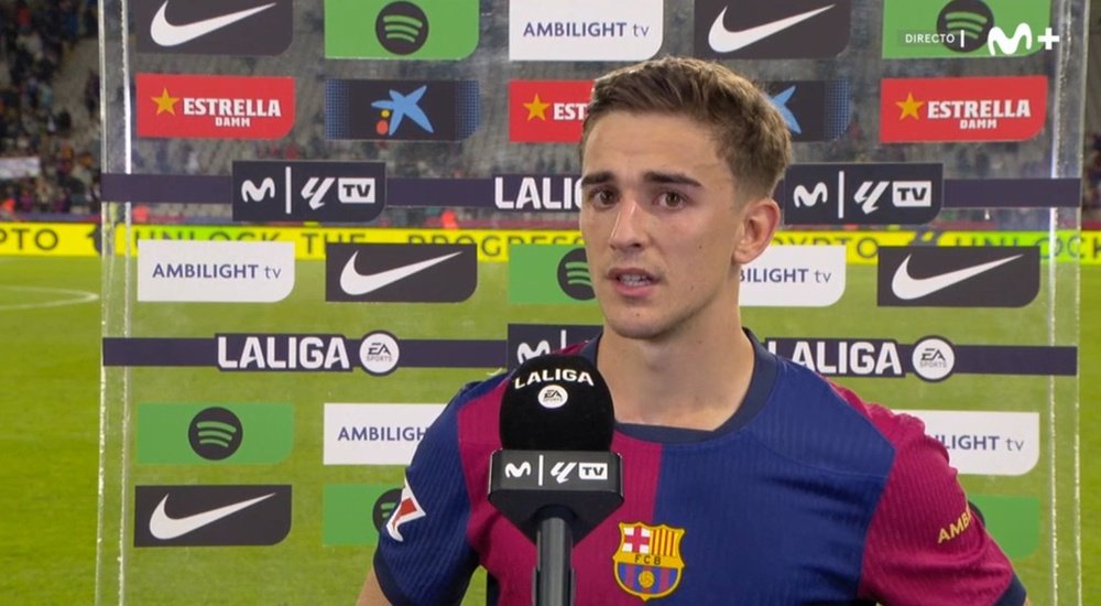 Gavi labelled Pedri as one of the best midfielders in the world. Screenshot/Movistar