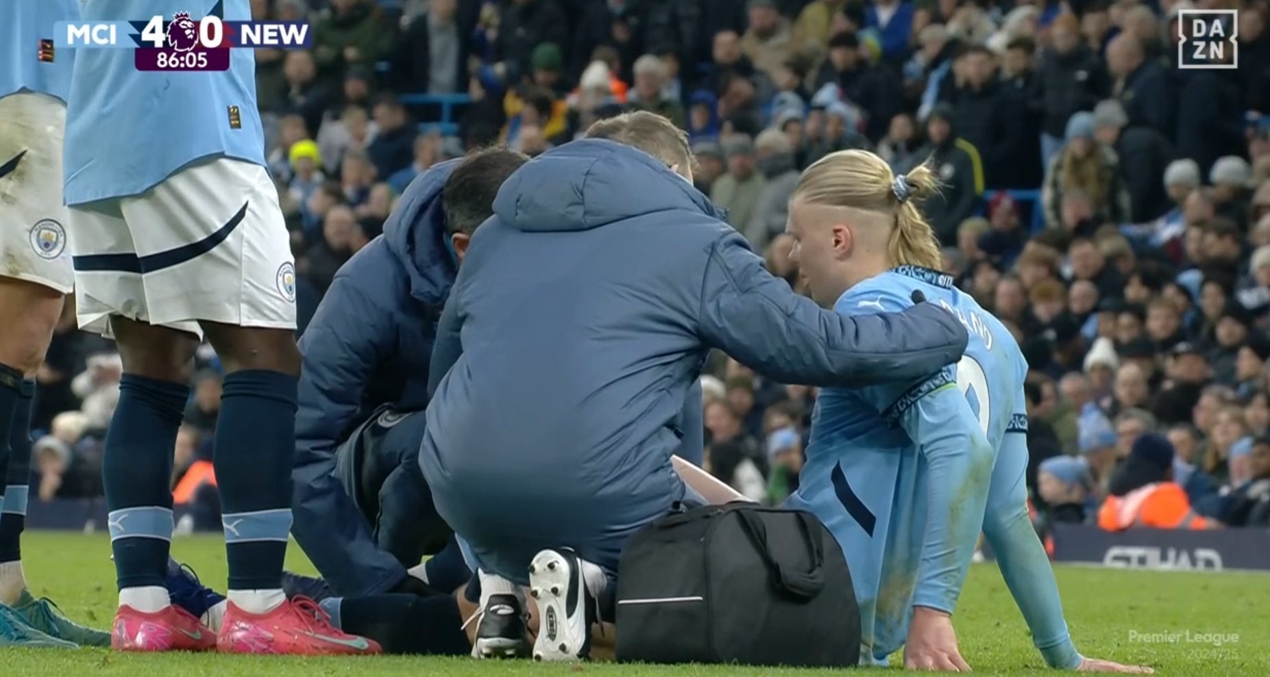 Haaland subbed off late with knee injury against Newcastle