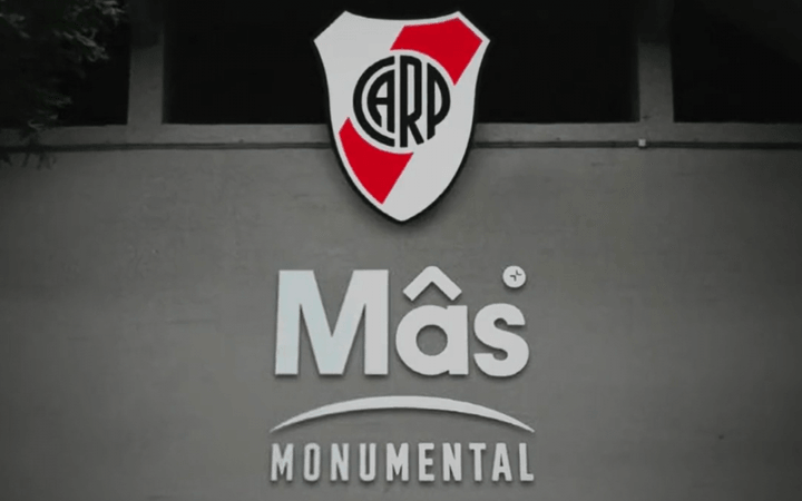 O estádio do River Plate passa a se chamar: Más Monumental