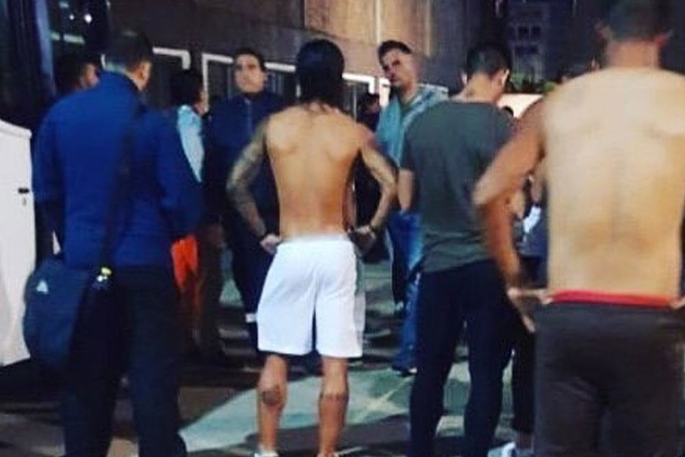 Los jugadores de Platense fueron golpeados por parte de los aficionados. Twitter