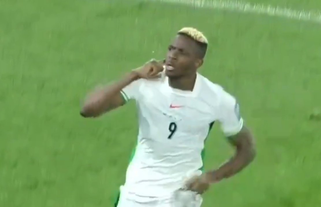 Osimhen trascina la Nigeria. SporTV