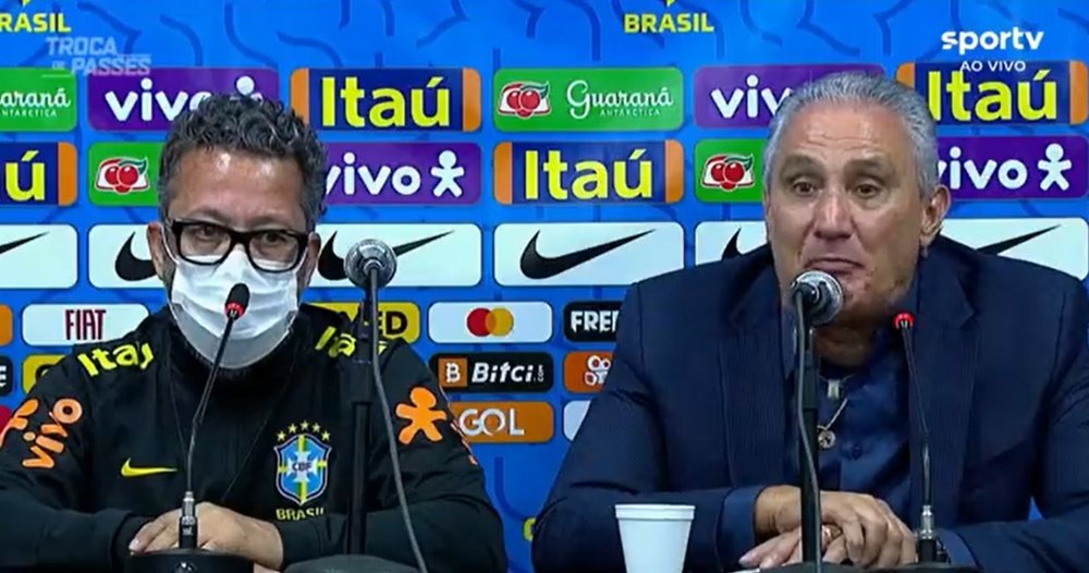 Tite fumes at inconceivable VAR non-decision on Otamendi elbow. Captura/SporTV