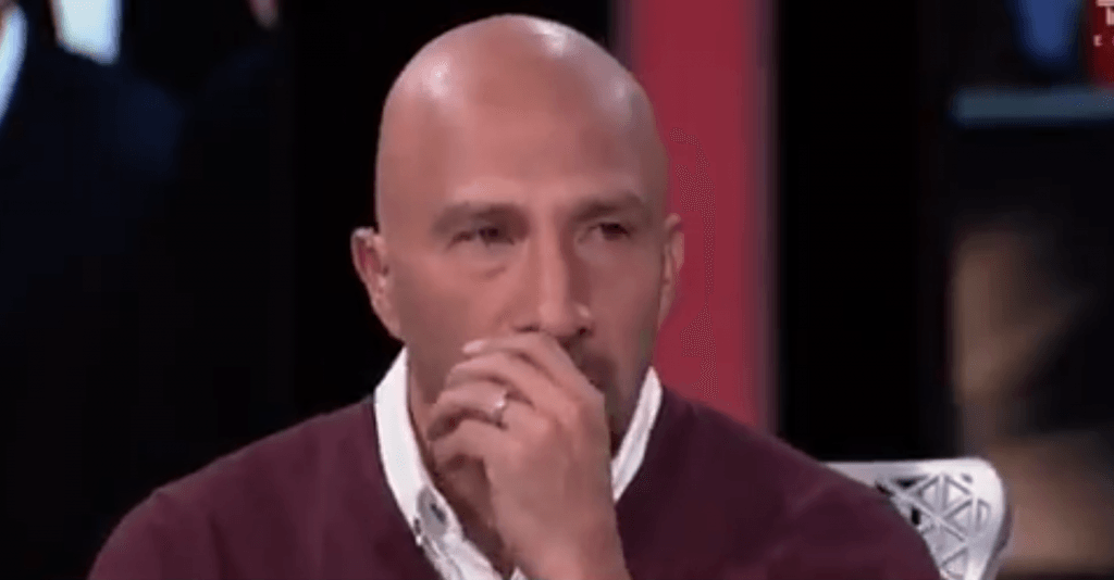 El 'Conejo' Pérez lloró al reencontrarse con su padre futbolístico