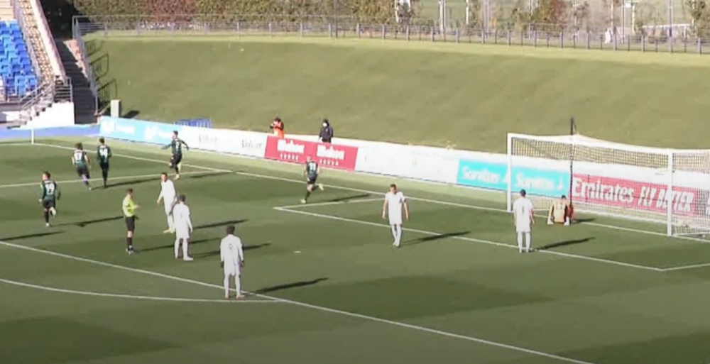 Barco y Kandoussi frenan al Castilla. Captura/Footers