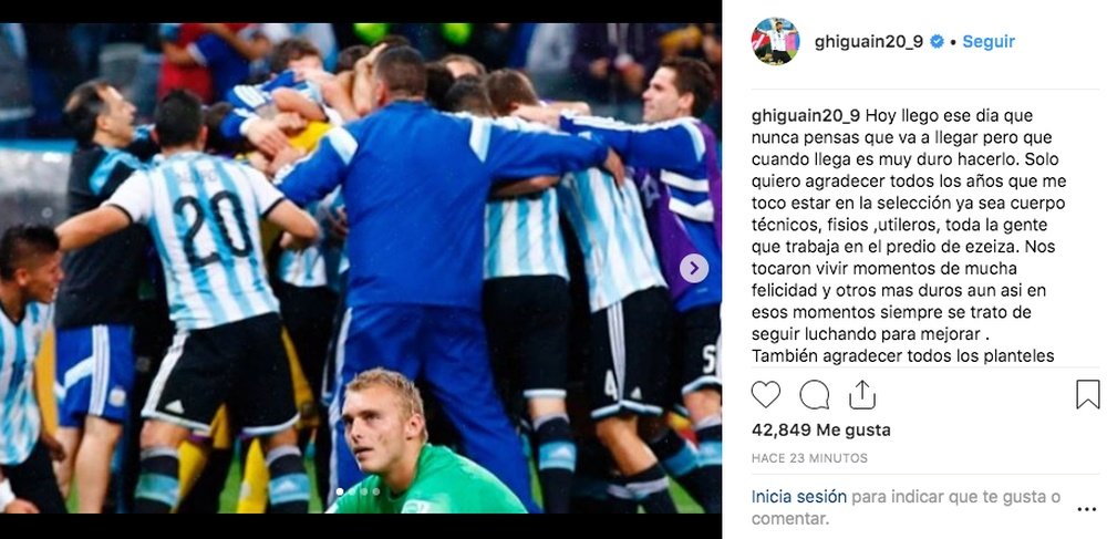 Higuaín despediu-se da Albiceleste com uma carta aberta no Instagram. GHiguain20_9