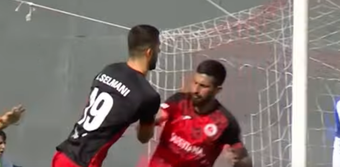 El Kastrioti mantiene en vilo al fútbol en Albania. Sus jugadores amenazaron de muerte a los árbitros en el partido ante el Laçi y la propia Federación de Albania denunció los hechos en un comunicado.