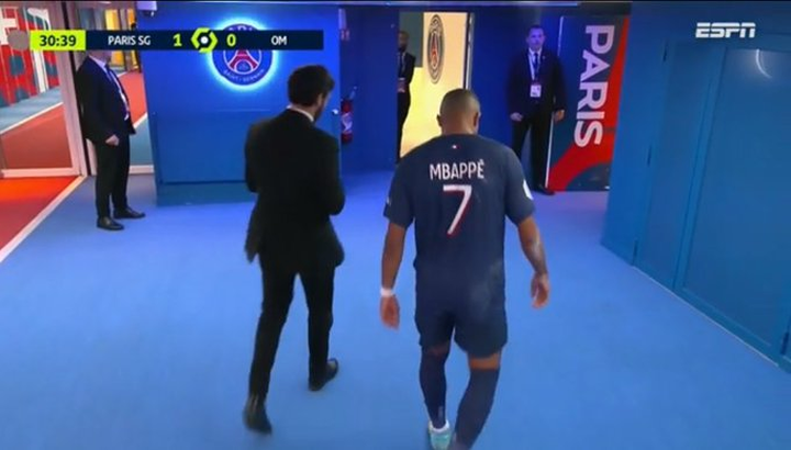 Guai per il PSG: Mbappé esce infortunato