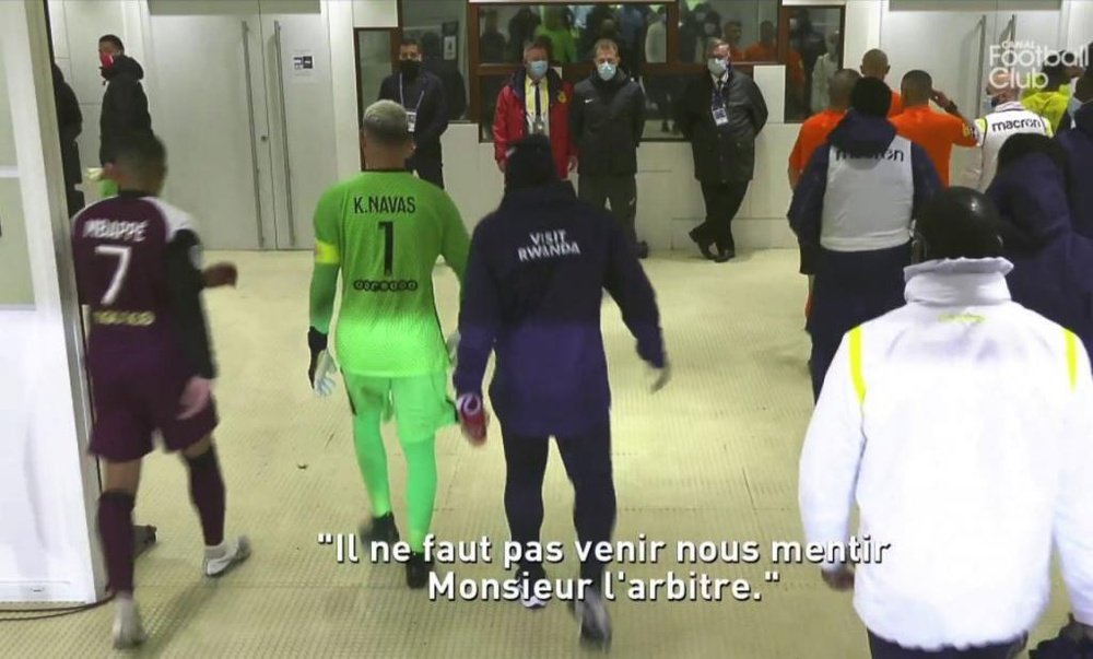 Mbappé anotó el 0-2 desde el punto de penalti. Captura/CanalFootbalClub