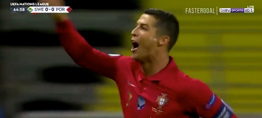 Ronaldo marque son 100e but avec le Portugal sur coup franc ! afp