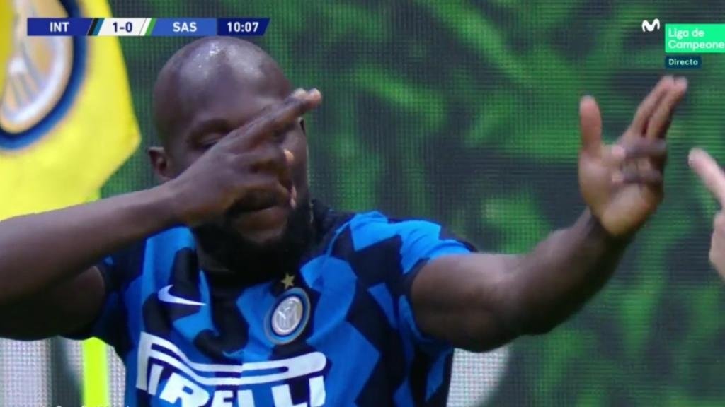 Romelu Lukaku gave Inter the league v Sassuolo. Screenshot/Movistar+