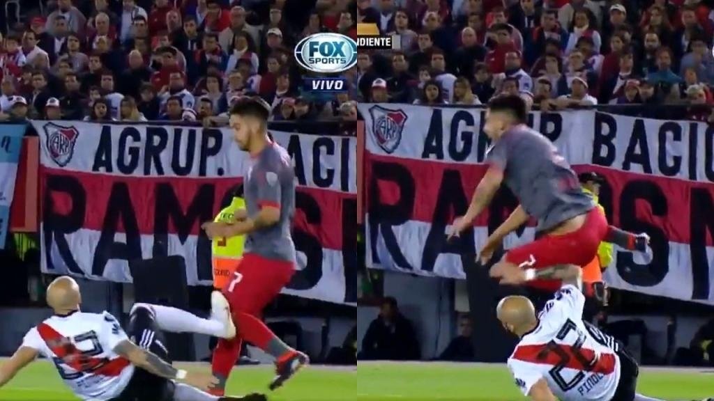 La dura entrada de Pinola quedó en nada. Captura/FoxSports