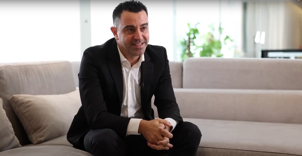 Xavi is taking the time to travel and spend quality moments with his family. Screenshot/L'Equipe