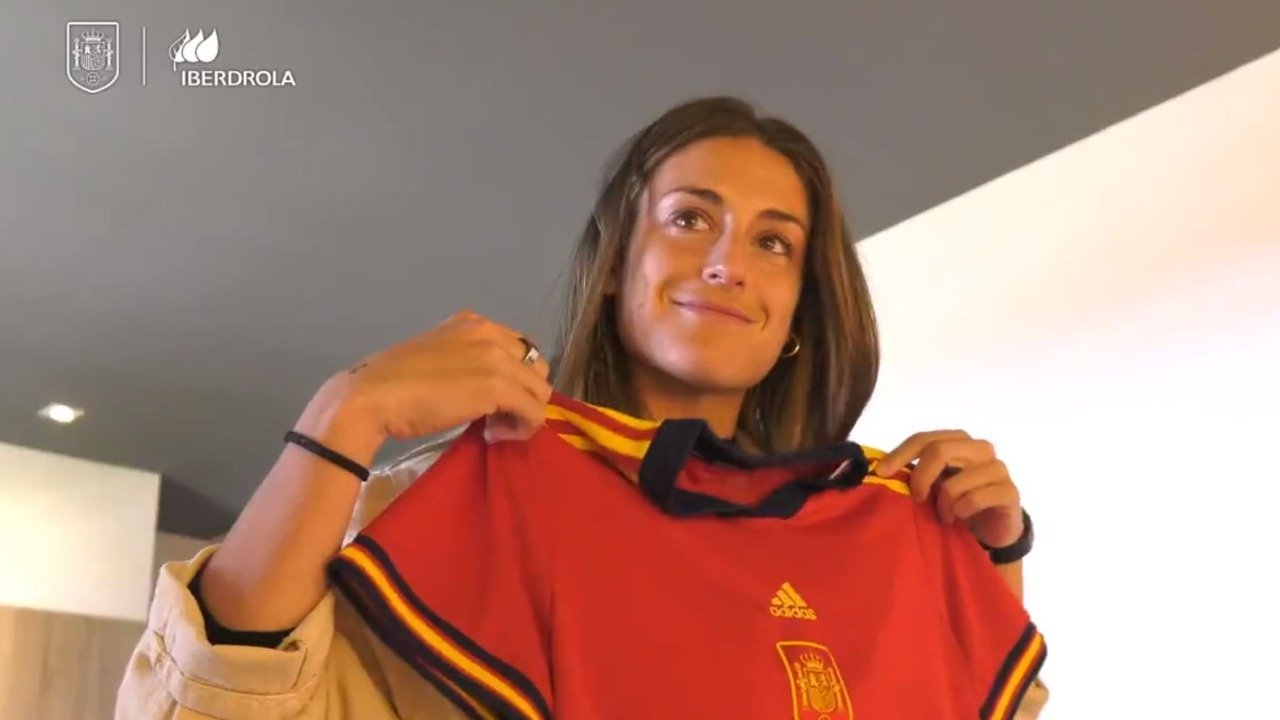 Posible Hassy Municipios Adidas reveló la camiseta de España para la Eurocopa de 2022