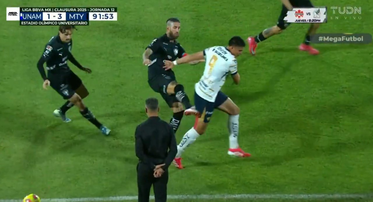 Moment du coup de pied de Ramos. Capture/TUDN