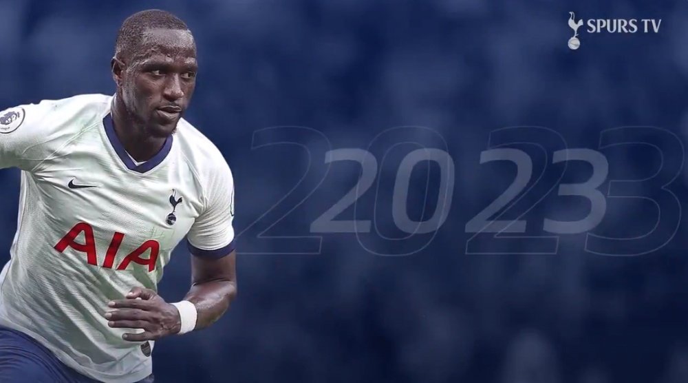 El Tottenham amplía el contrato de Sissoko hasta 2023. Captura/SpursTV