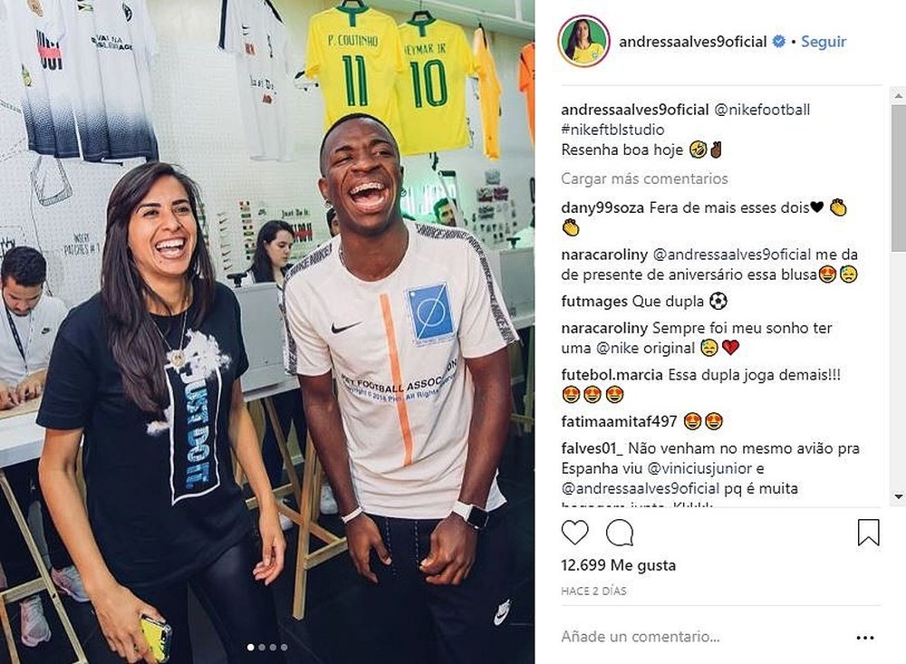 Ambos coincidieron en un acto promocional. Instagram/AndressaAlves