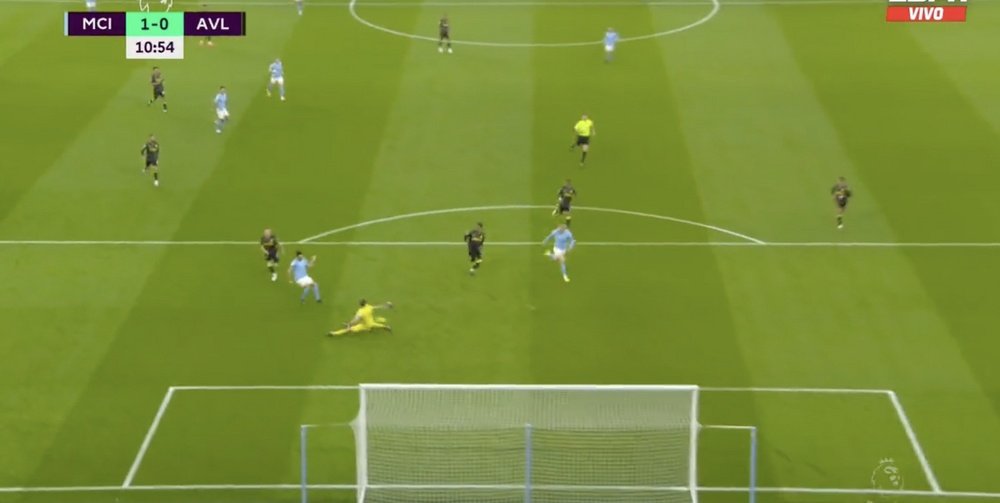 The Sky Blues showed no mercy in the first half against Aston Villa. Screenshot/ESPN