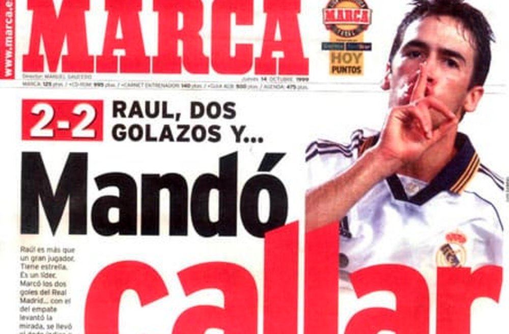 Raúl et une photo historique. Marca