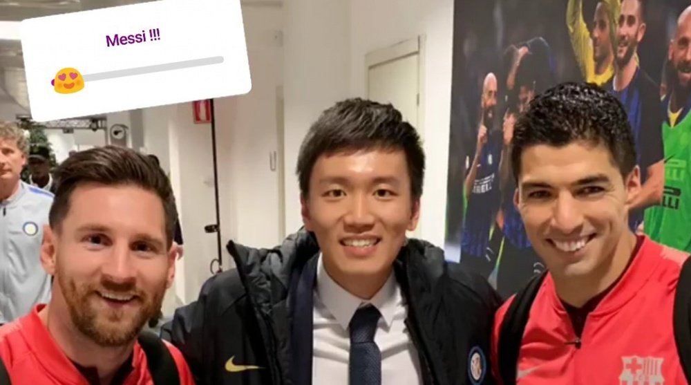 Preside el Inter, pero es un hincha más. Instagram/stevenzhang91