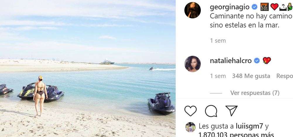 Georgina revienta Instagram con una foto en bañador en una moto de agua