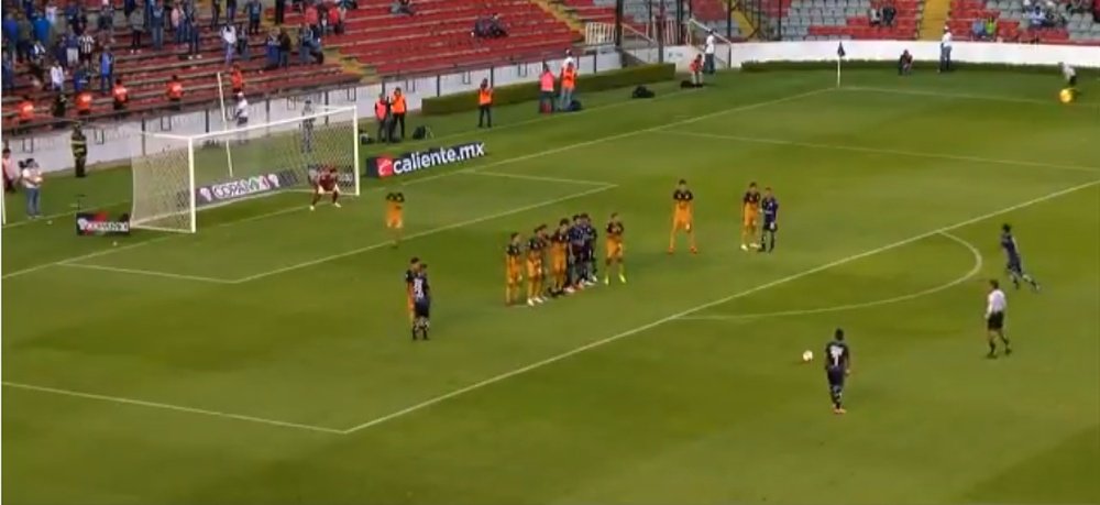The FIFA-style defending didn't work for Dorados. Screenshot